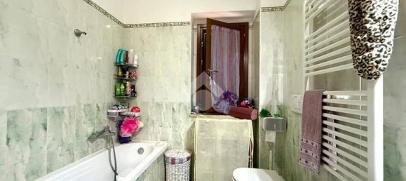 Квартира с 3 спальнями в Лариано, Италия № 373504 17