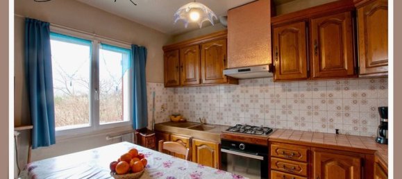 Casa de 2 dormitorios en Pierrelatte, France No. 269170 8