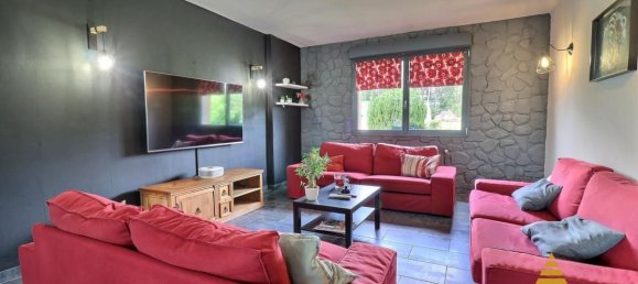 6 bedrooms House in Cambrai, France No. 55341 12