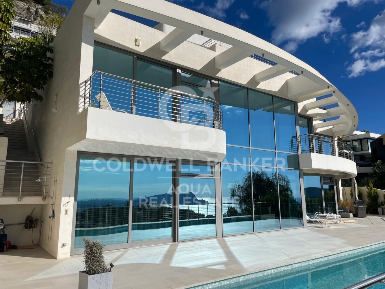 Villa de 5 dormitorios en Altea, Spain No. 82866
