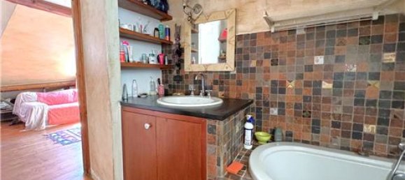 Apartamento de 2 dormitorios en Genoa, Italy No. 294254 28