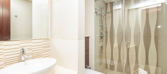 Вилла с 5 спальнями в Jumeirah Islands, ОАЭ № 15644 20