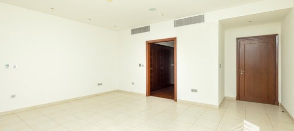 Вилла с 5 спальнями в Jumeirah Islands, ОАЭ № 15644 16