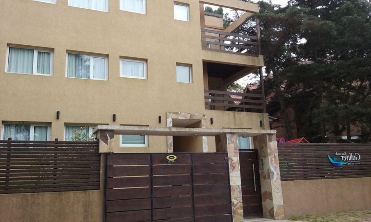 2 bedrooms Apartment in Mar del Plata, Argentina No. 101095