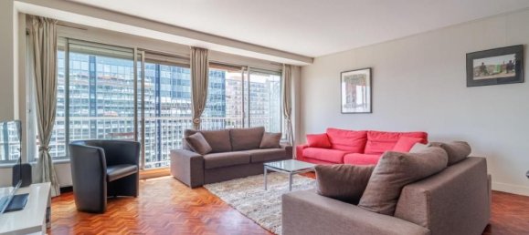 Apartamento de 2 dormitorios en Puteaux, France No. 325294 2