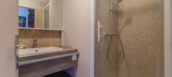 Apartamento de 2 dormitorios en Puteaux, France No. 325294 6