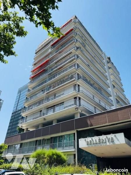 Apartamento de 2 dormitorios en Puteaux, France No. 325294