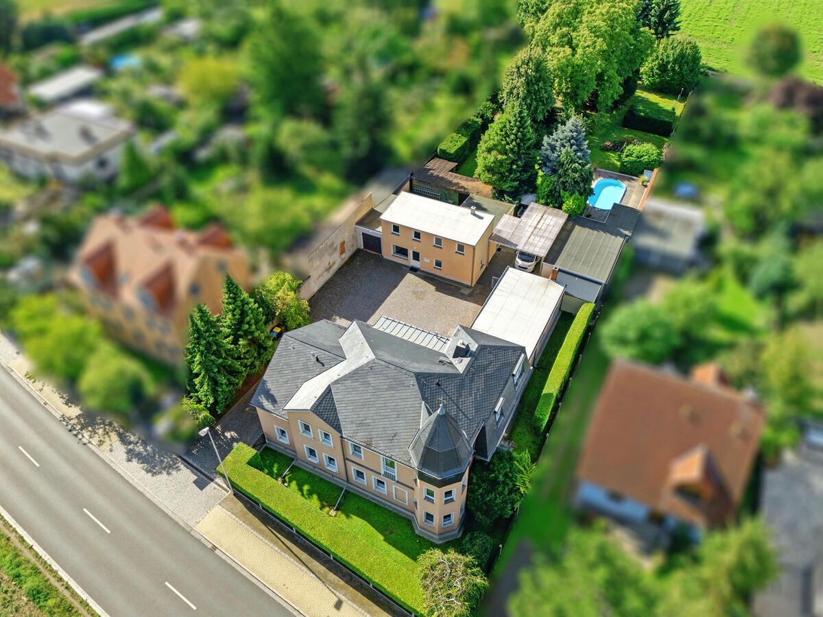 9 rooms Villa in Radebeul, Germany No. 287120