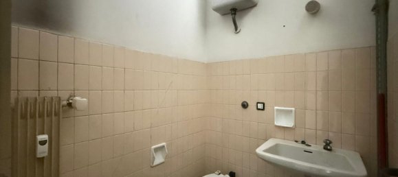 Propriété commerciale à Udine, Italy 75m² No. 277422 7