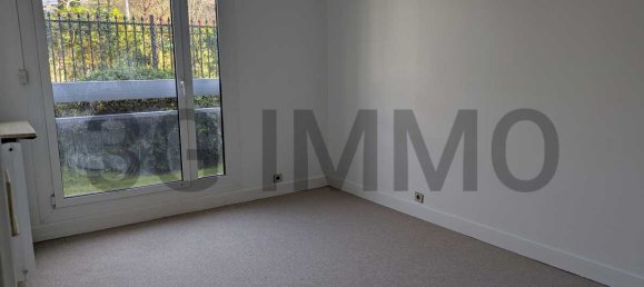 Квартира с 2 спальнями в Ангьен-ле-Бэн, Франция № 192979 5