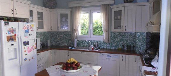 5 bedrooms Commercial property in Rafina, Greece No. 7911 9