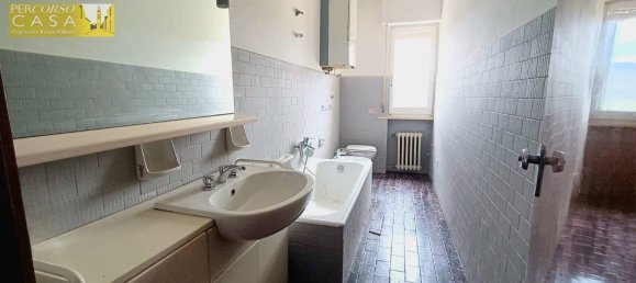 10 rooms House in Tortoreto, Italy No. 236435 9