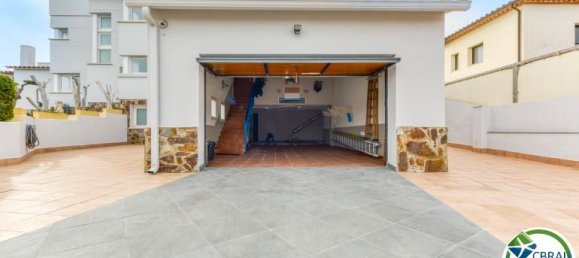 4 Schlafzimmer Haus in Roses, Spain, Nr. 138422 48