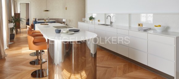 4 bedrooms Penthouse in Eixample, Spain No. 25861 6