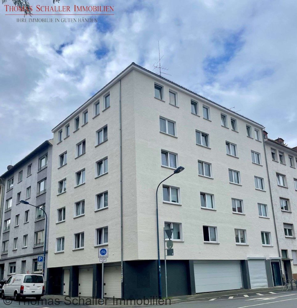 25 bedrooms Building in Offenbach am Main, Germany No. 259313