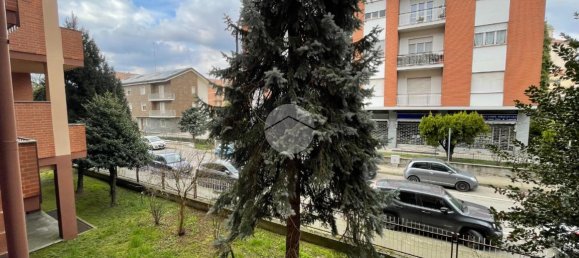 4 rooms Apartment in Asti, Italy No. 14720 6