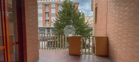 4 rooms Apartment in Asti, Italy No. 14720 5