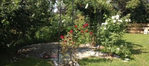 6 rooms House in Hof, Germany No. 213986 5