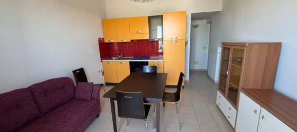 Apartamento de 2 habitaciónes en Ravenna, Italy No. 170221 2