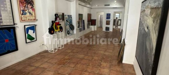 1 room Commercial property in Taranto, Italy No. 296468 5