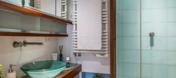 Дуплекс с 2 спальнями в Париж, Франция № 348887 9