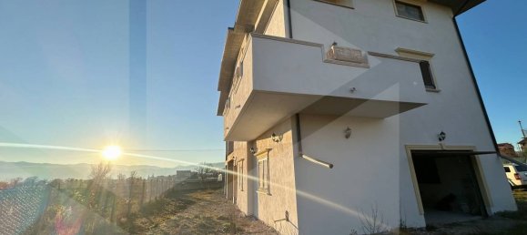 4-Zimmer Villa in Avezzano, Italy, Nr. 25377 23