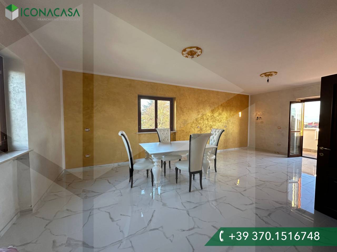 4-salle Villa à Avezzano, Italy No. 25377