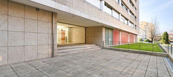 5 bedrooms Duplex in Porto, Portugal No. 108027 37