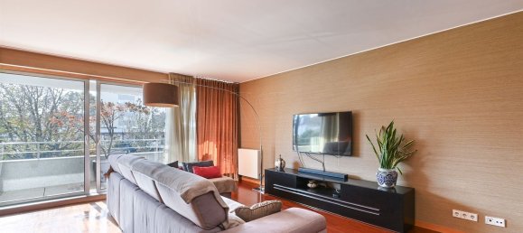 5 bedrooms Duplex in Porto, Portugal No. 108027 8