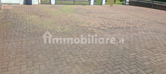 3 bedrooms Villa in Borgo Ticino, Italy No. 281506 5