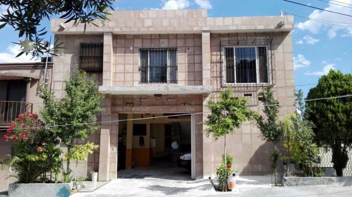 6 bedrooms House in Nuevo Leon, Mexico No. 180589