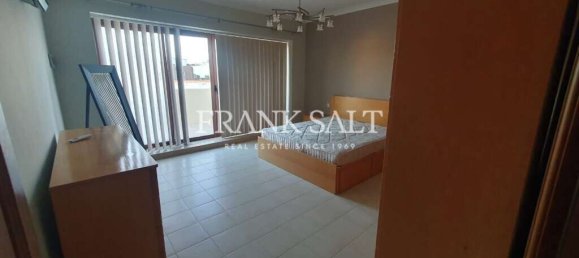 Мезонет с 3 спальнями в Зеббудж, Мальта № 7201 2