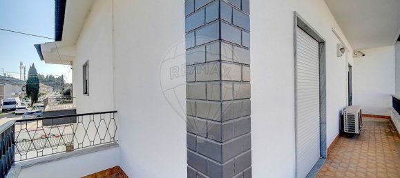 5 Schlafzimmer Haus in Corroios, Portugal, Nr. 163823 27