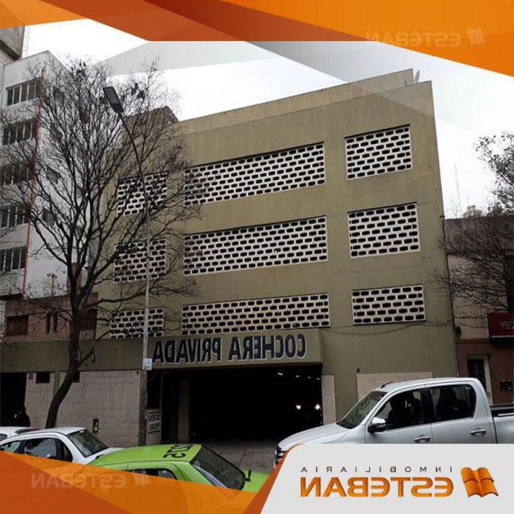 21m² Warehouse in Cordoba, Argentina No. 29601