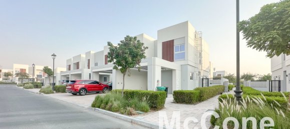 4 bedrooms Townhouse in Dubai Land, UAE No. 28253 10