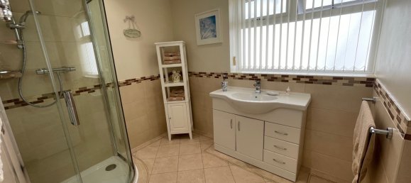 Bungalow de 3 dormitorios en Coleshill, United Kingdom No. 937 19