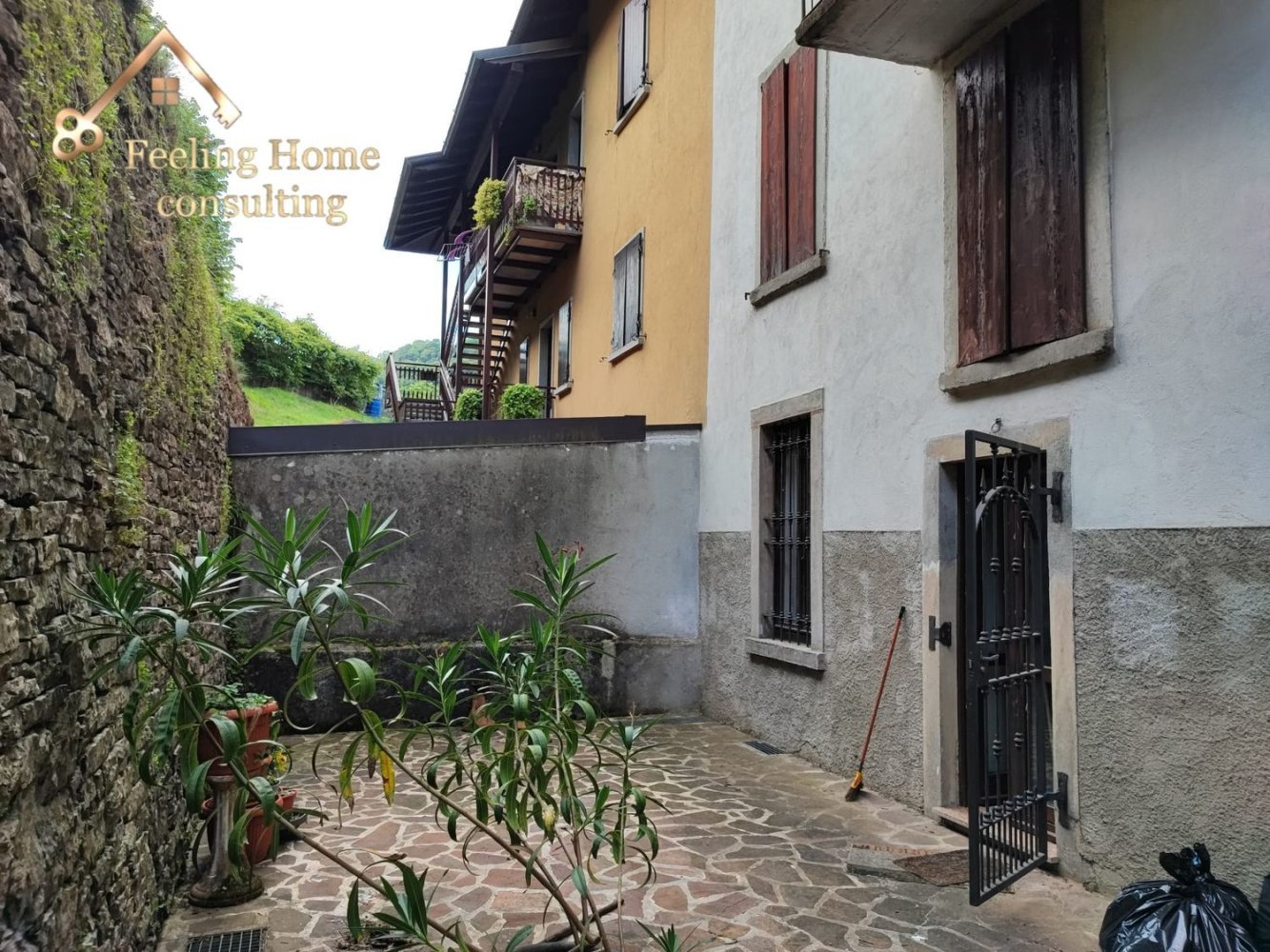 8 bedrooms House in Berbenno, Italy No. 392322