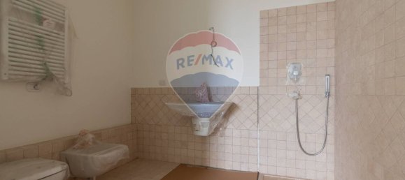 4 rooms Apartment in Mairano, Italy No. 52984 23