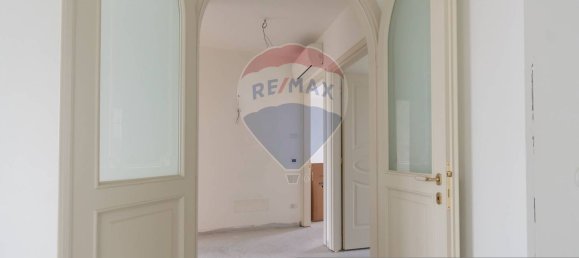 4 rooms Apartment in Mairano, Italy No. 52984 8