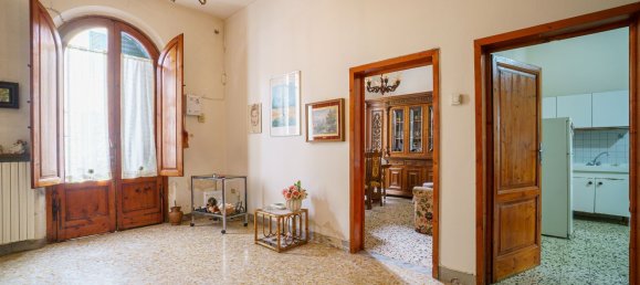 7 rooms House in Montecatini Terme, Italy No. 309039 9