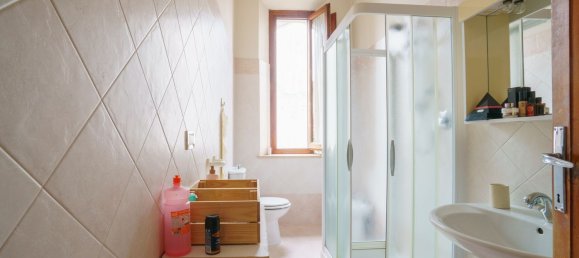 7 rooms House in Montecatini Terme, Italy No. 309039 33