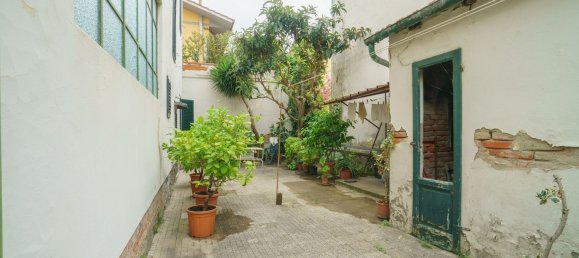 7 rooms House in Montecatini Terme, Italy No. 309039 24