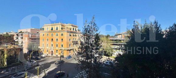 1 bedroom Apartment in Rome, Italy No. 220997 13