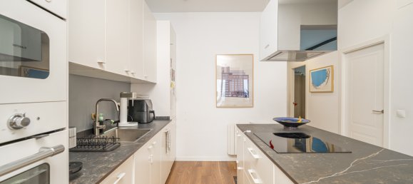 3 bedrooms Apartment in Madrid, Spain No. 136274 13