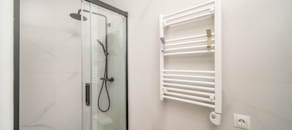 3 bedrooms Apartment in Madrid, Spain No. 136274 26