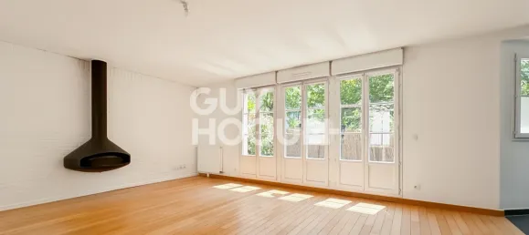 Casa de 3 dormitorios en Serris, France No. 323526 7