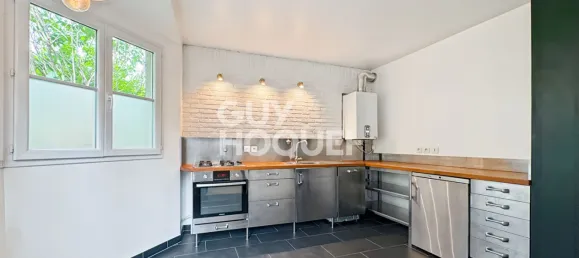 Casa de 3 dormitorios en Serris, France No. 323526 5