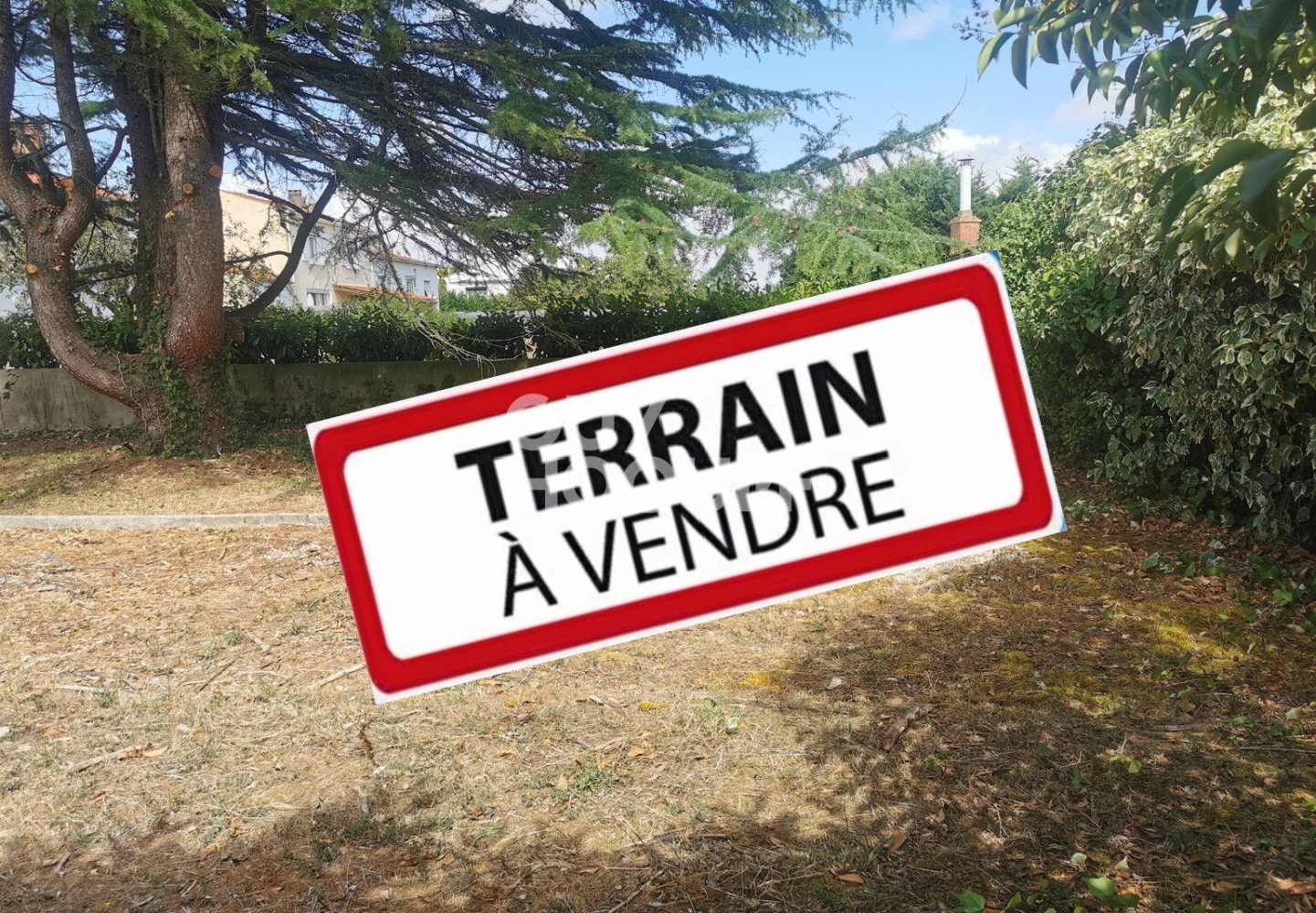 Terreno en Saint-Xandre, France 295 m² No. 348468