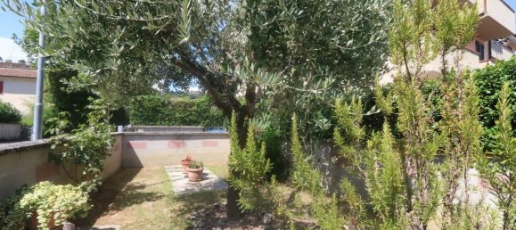 Квартира с 4 спальнями в Бути, Италия № 345082 30