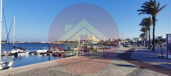 4 Schlafzimmer Haus in Portimao, Portugal, Nr. 63895 6